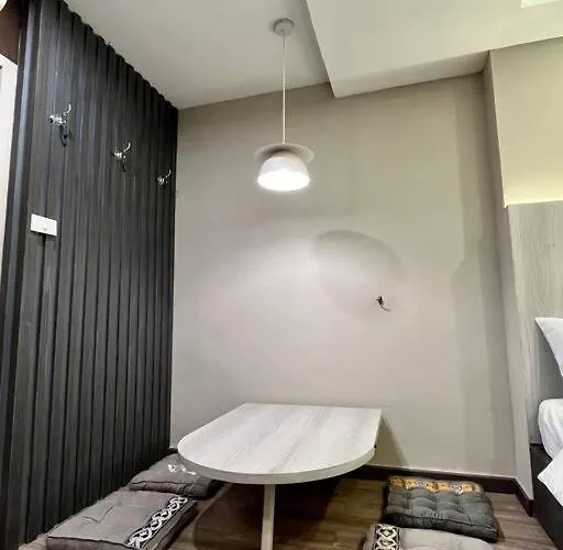 Discoveryhome At Pratunam Market * Bangkok